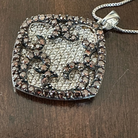 Chocolate and White Cubic Zirconia Layered Necklace in Sterling Silver. - Picture 3 of 8